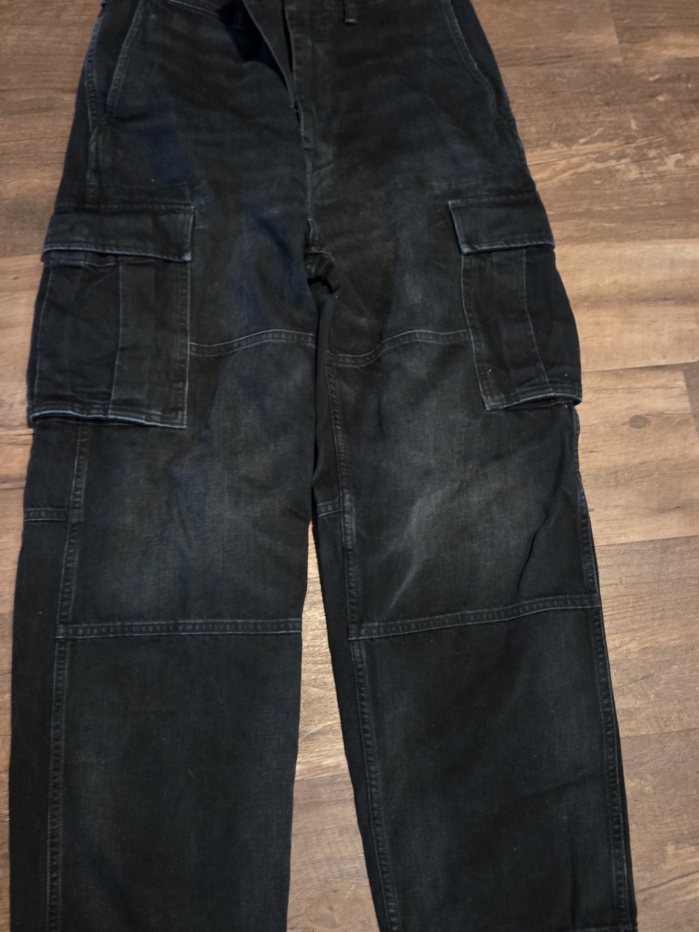 American Eagle Outfitters Black Cargo Pants with Utility Pockets